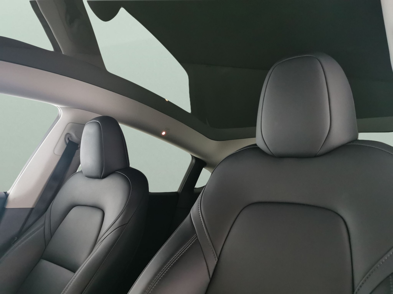 Used Tesla Model Y 2022 for sale - 76777813: Photo 5