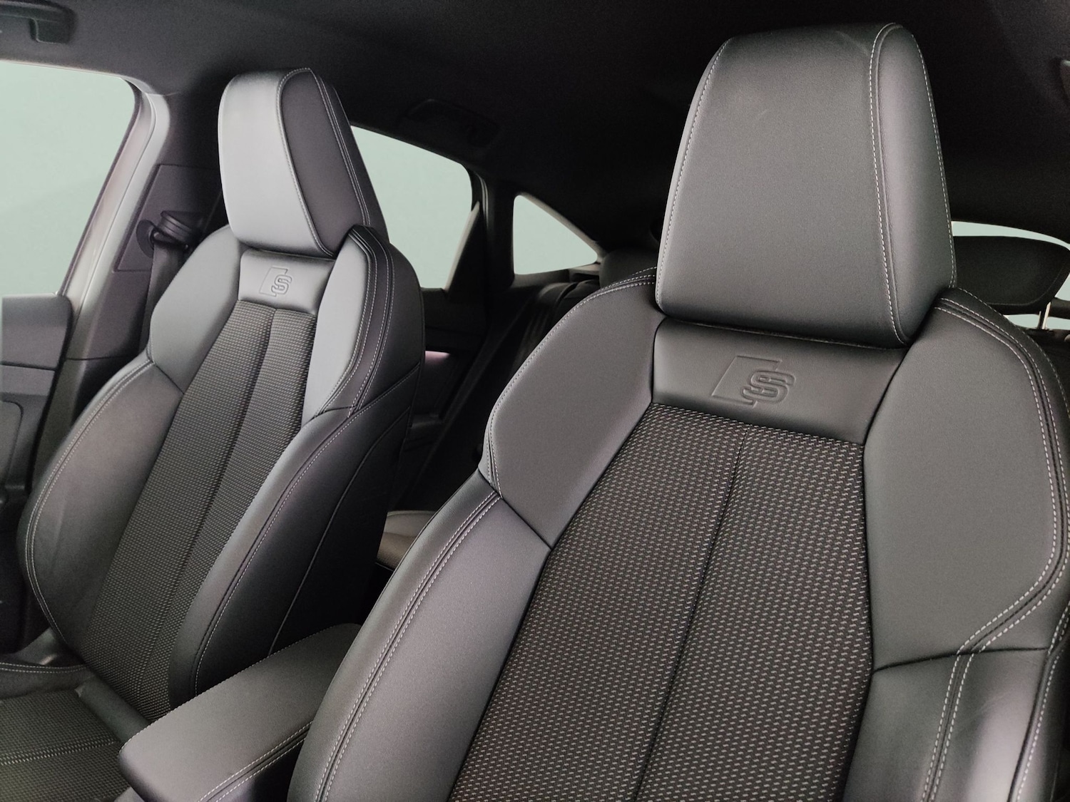 Used Audi Q4 e-tron 2023 for sale - 78197818: Photo 14