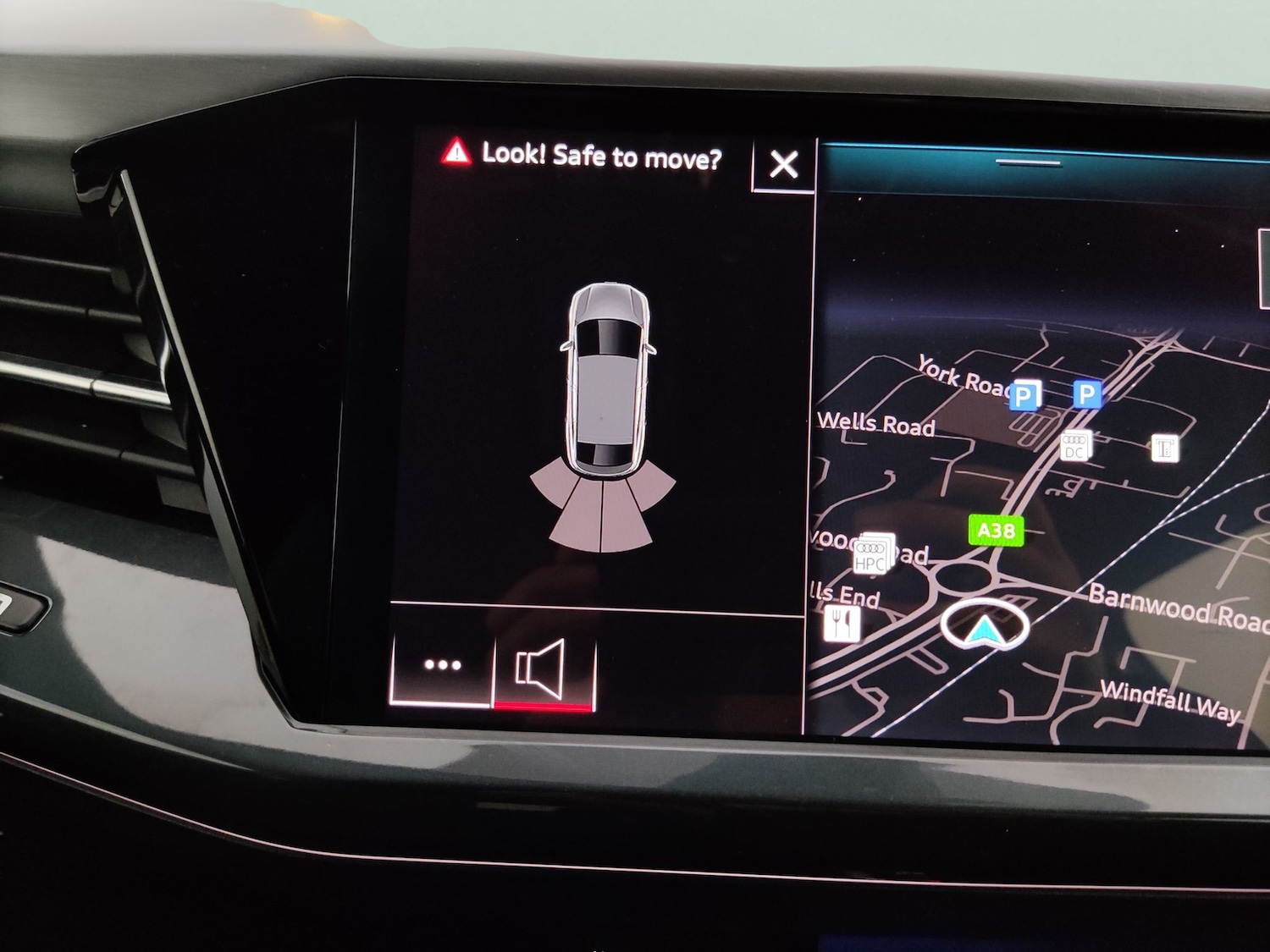 Used Audi Q4 e-tron 2023 for sale - 78197818: Photo 21