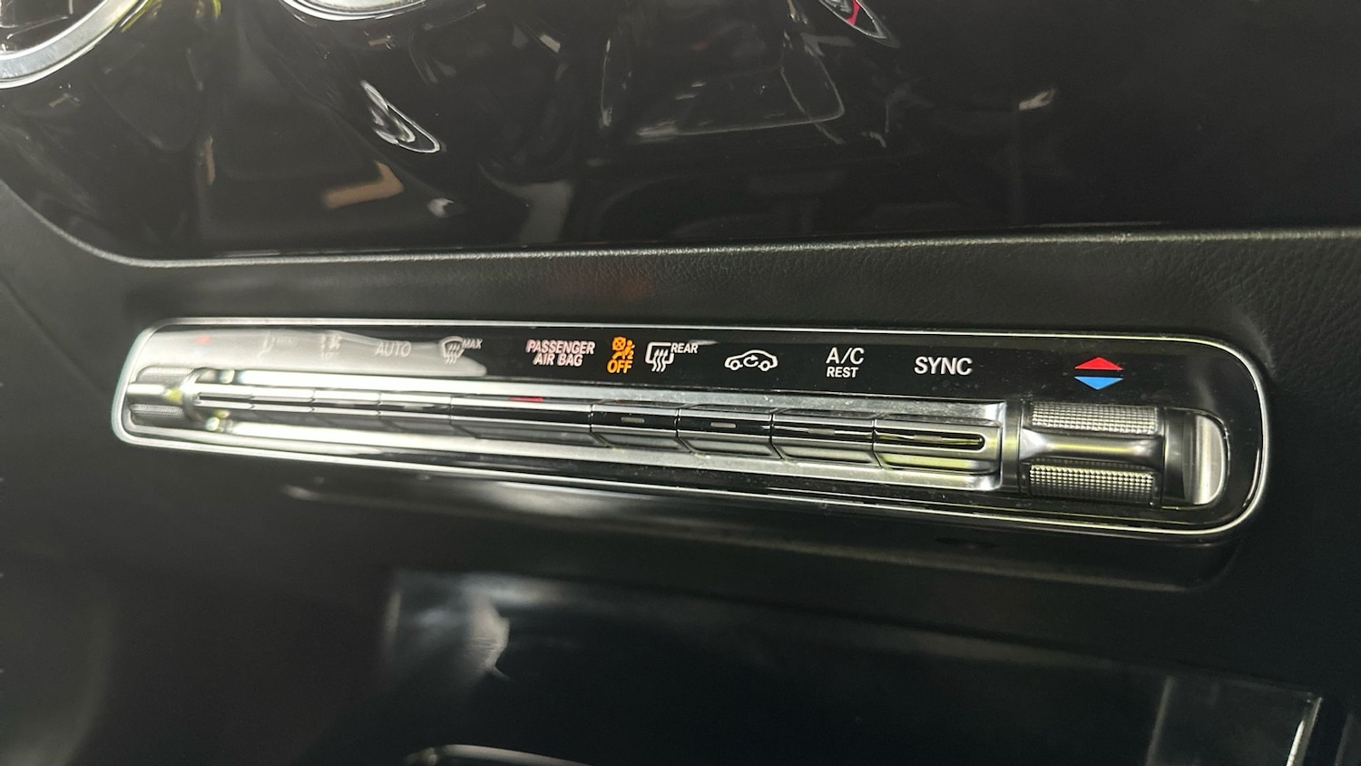 Used Mercedes-Benz A-Class 2020 for sale - 77560887: Photo 27