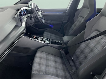 Used Volkswagen Golf 2022 for sale - 76941208: Photo