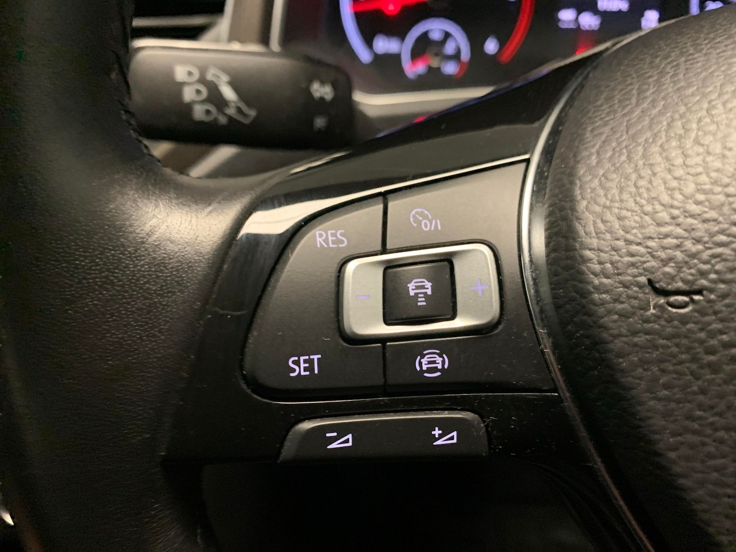 Used Volkswagen T-Roc 2019 for sale - 77241275: Photo 16