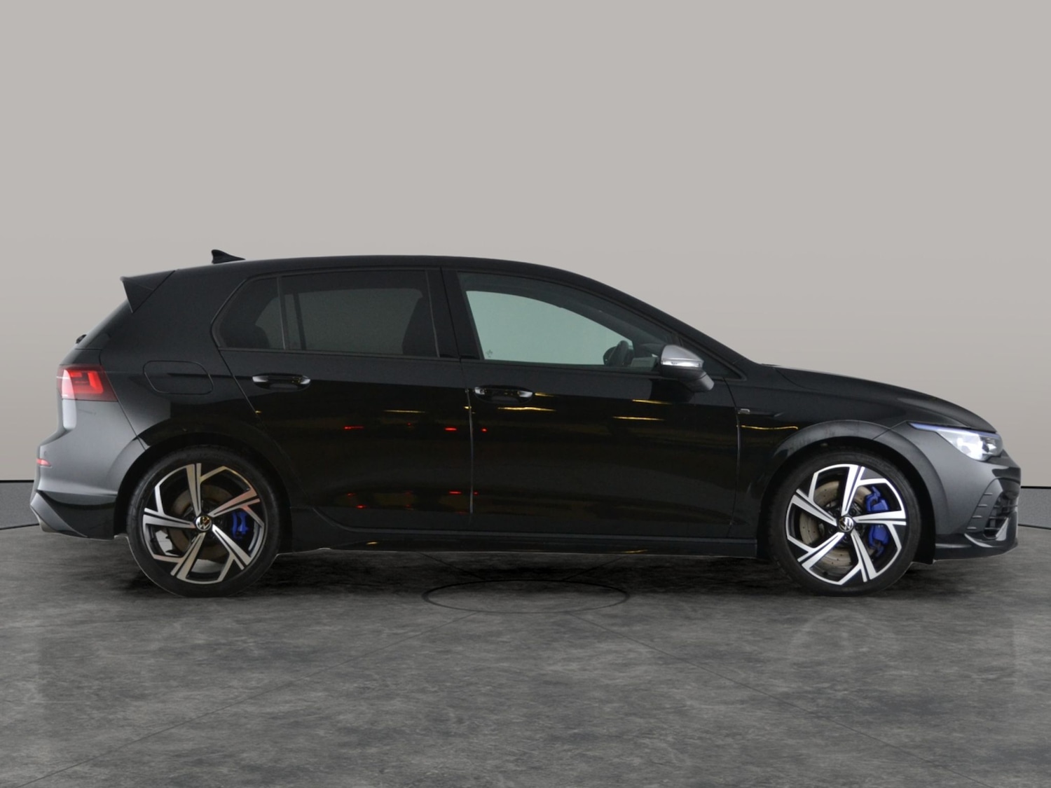 Used Volkswagen Golf 2024 for sale - 76958370: Photo 10