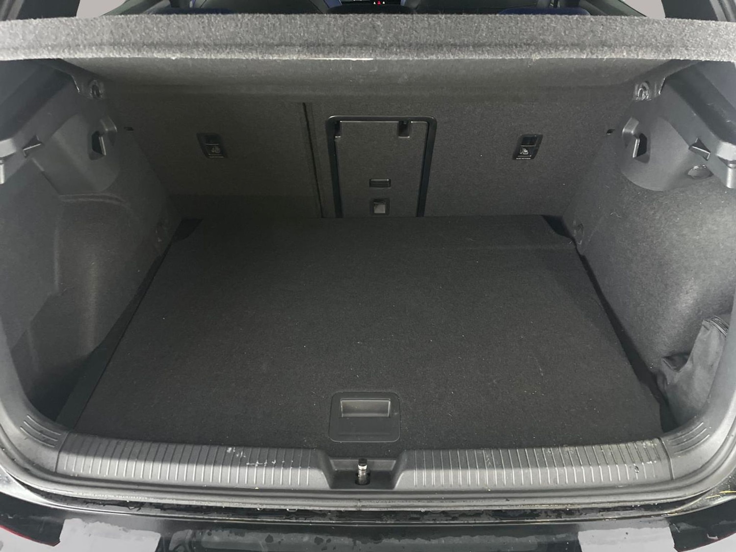 Used Volkswagen Golf 2024 for sale - 76958370: Photo 35