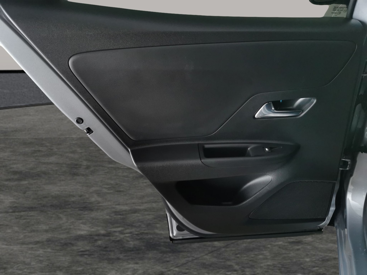 Used Vauxhall Mokka 2023 for sale - 77701739: Photo 30