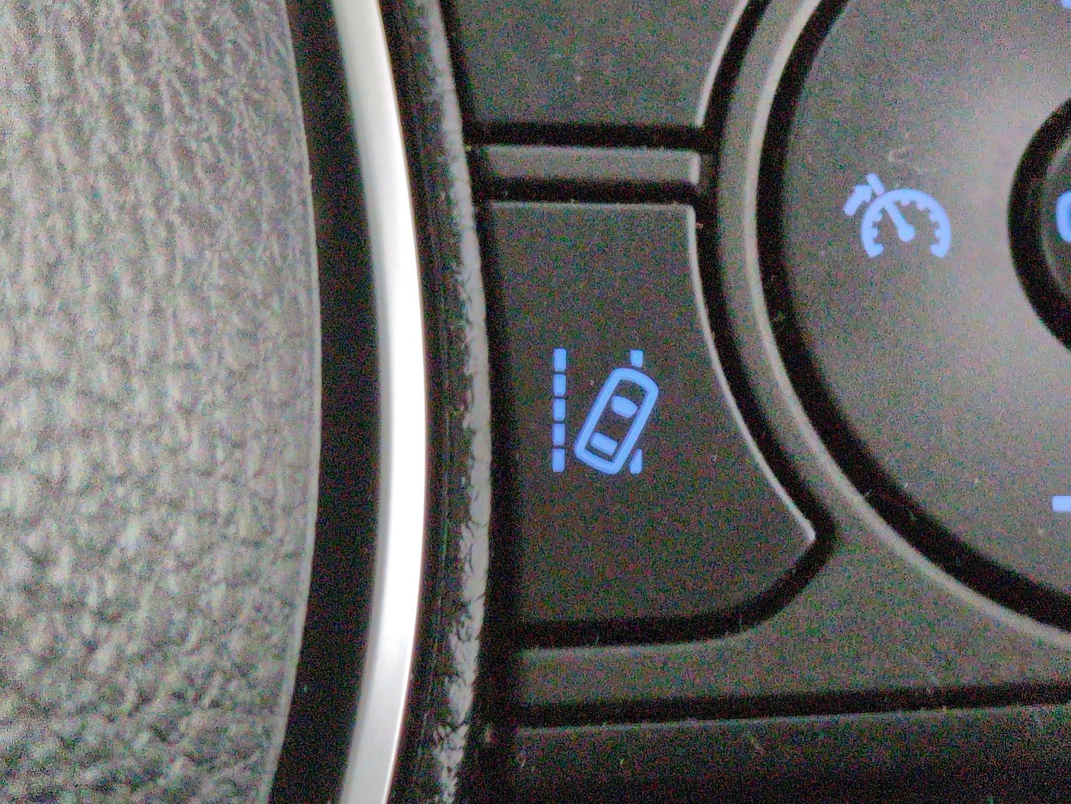 Used Toyota RAV4 2021 for sale - 77542928: Photo 24