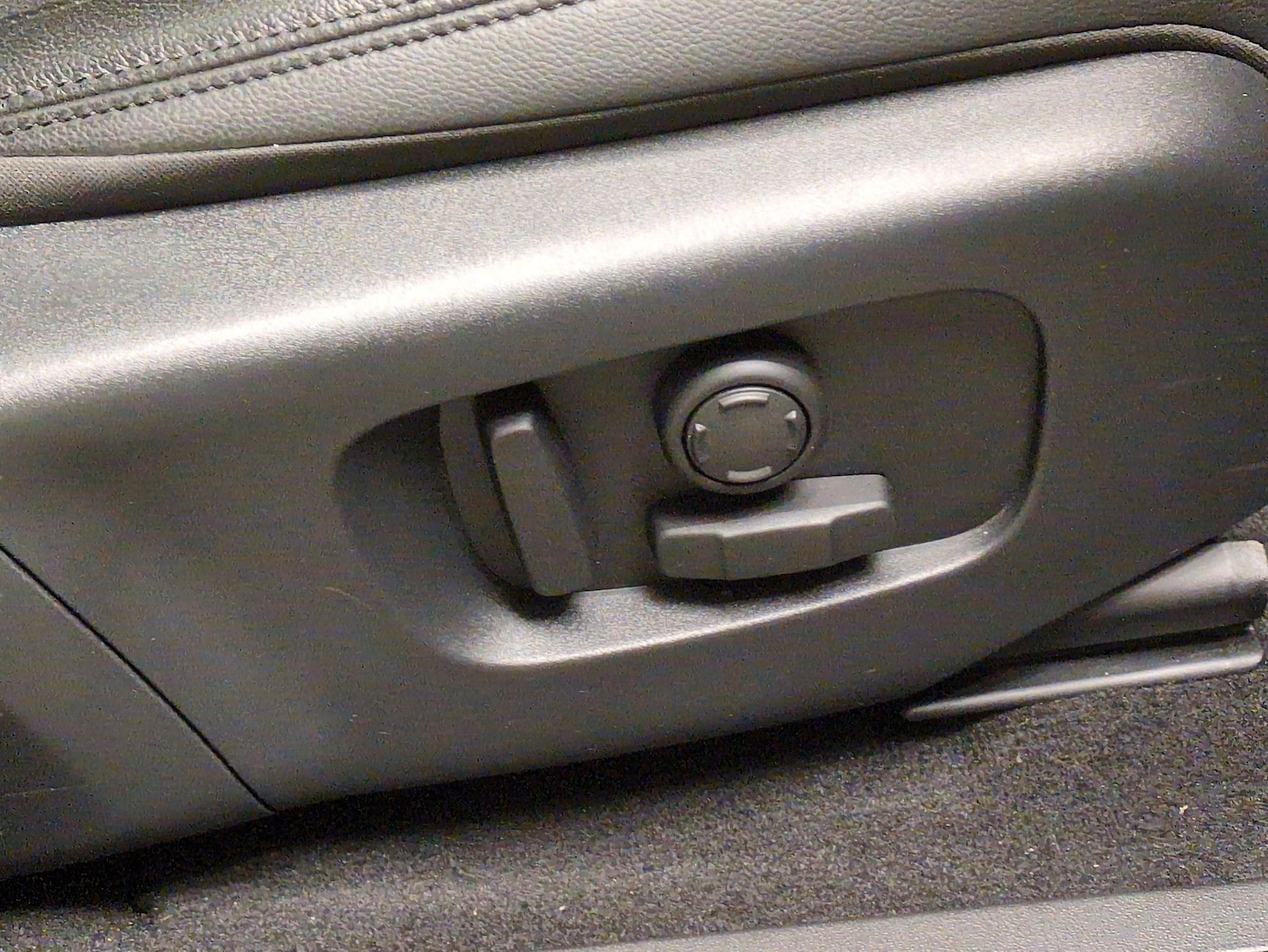 Used Land Rover Range Rover Evoque 2024 for sale - 77890350: Photo 29