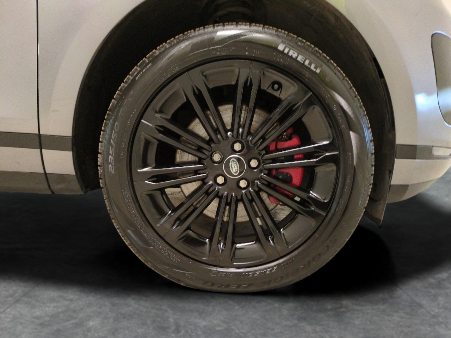 Used Land Rover Range Rover Evoque 2024 for sale - 77890350: Photo 31