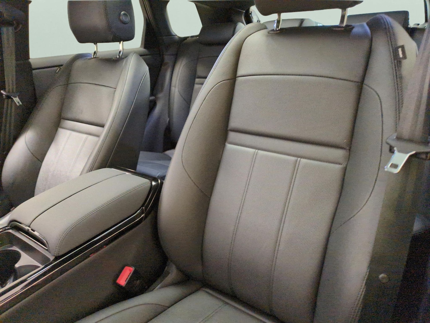 Used Land Rover Range Rover Evoque 2024 for sale - 77890350: Photo 8