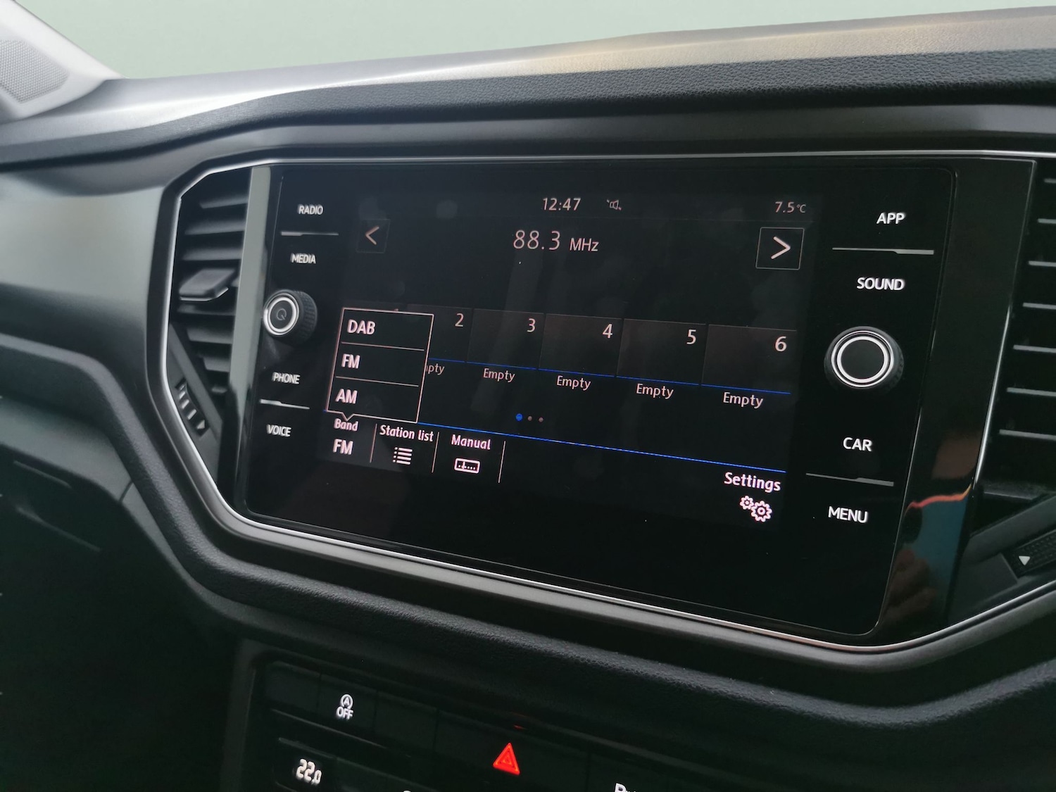 Used Volkswagen T-Roc 2019 for sale - 77340125: Photo 5