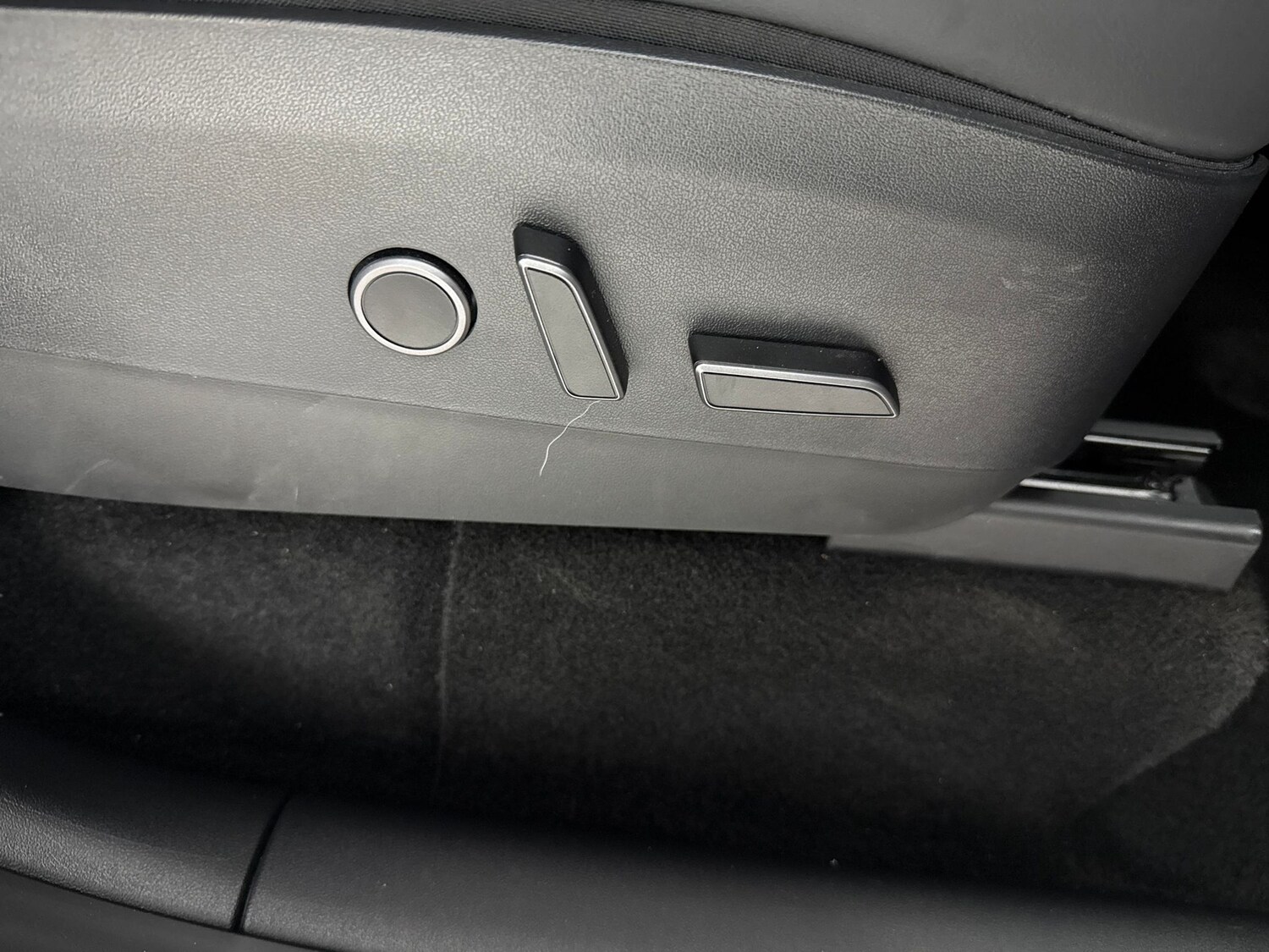 Used Tesla Model Y for sale - 77760332: Photo 19