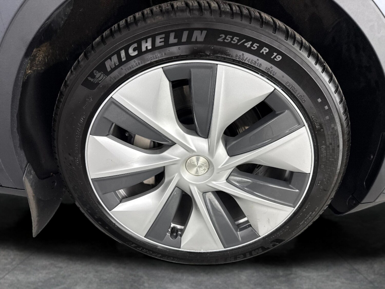 Used Tesla Model Y for sale - 77760332: Photo 31