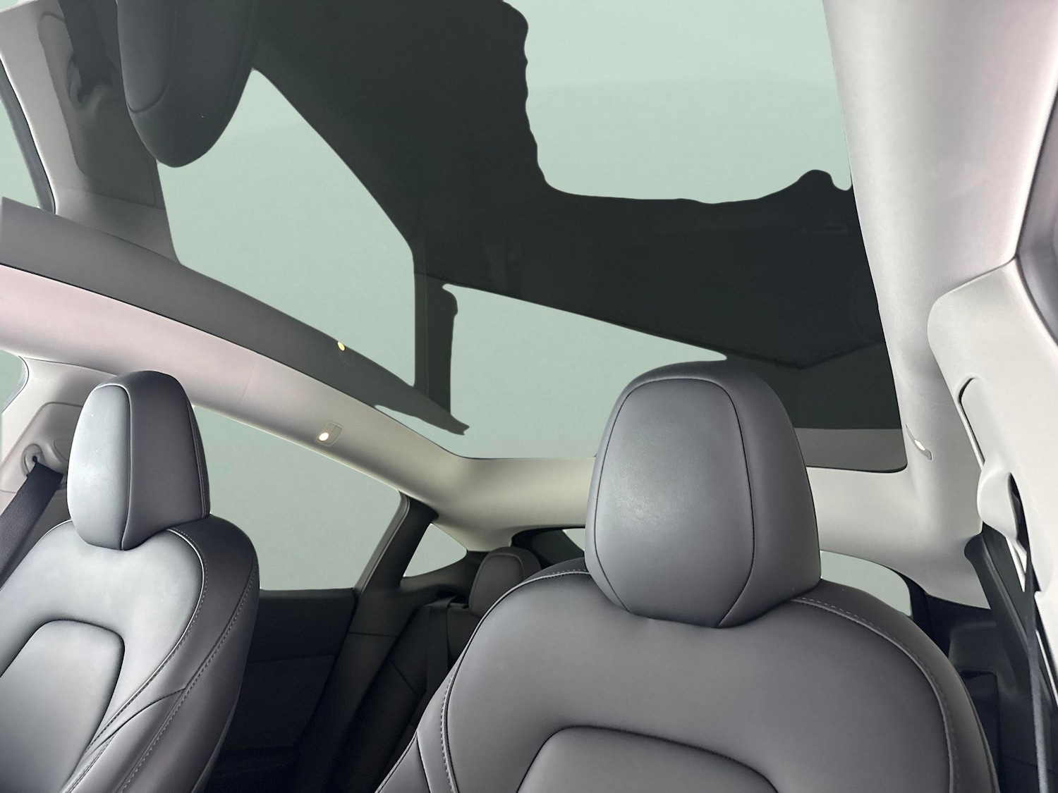 Used Tesla Model Y for sale - 77760332: Photo 5