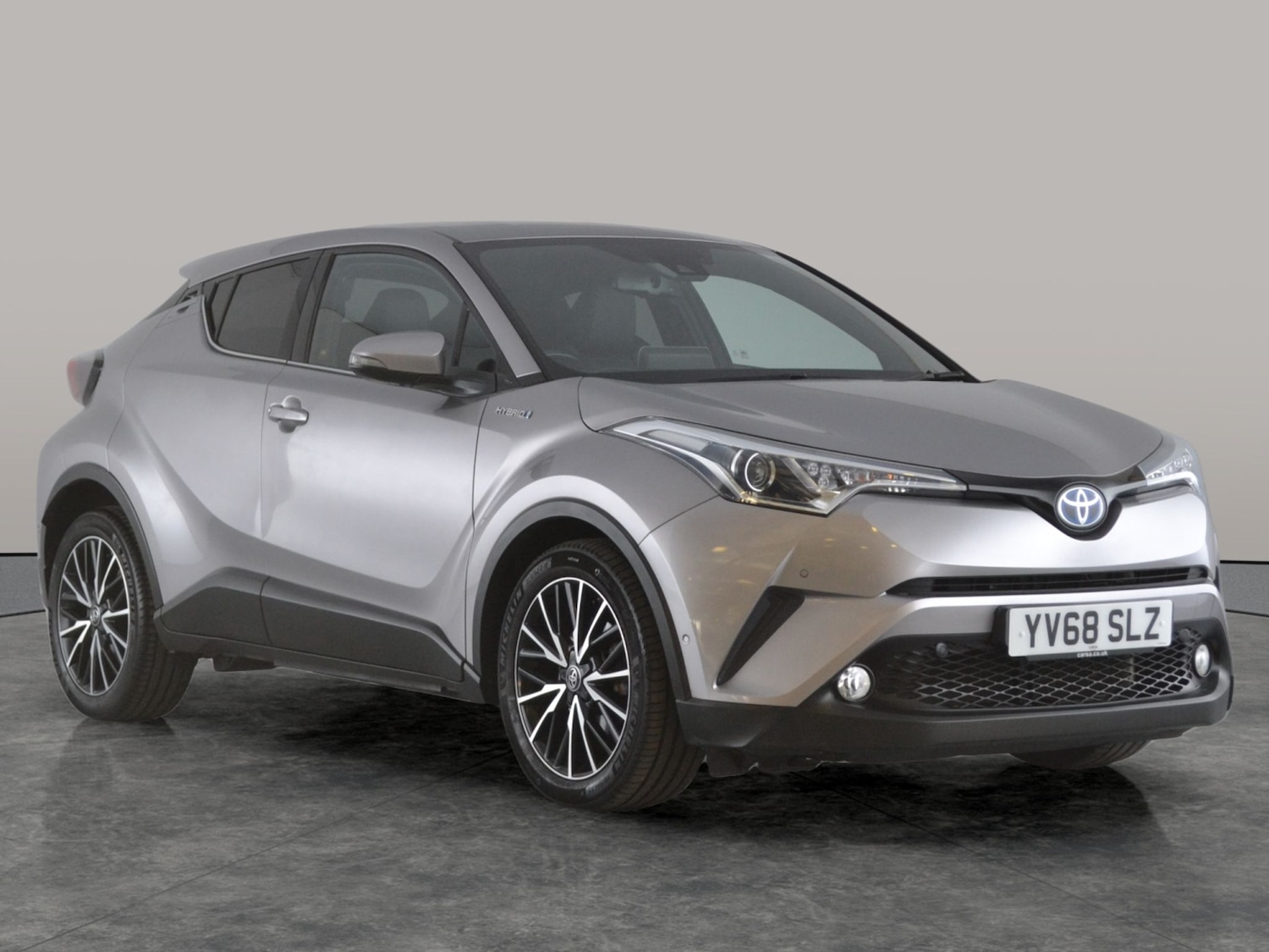 Used Toyota C-HR 2019 for sale - 76113230: Photo 16