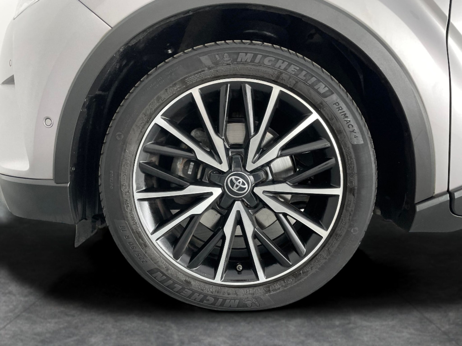 Used Toyota C-HR 2019 for sale - 76113230: Photo 32