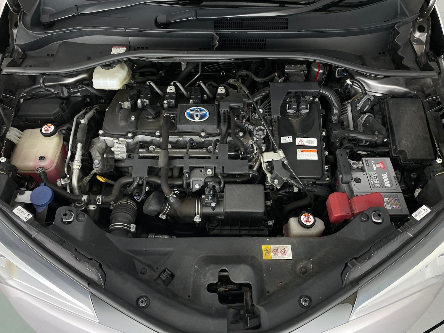 Used Toyota C-HR 2019 for sale - 76113230: Photo 44