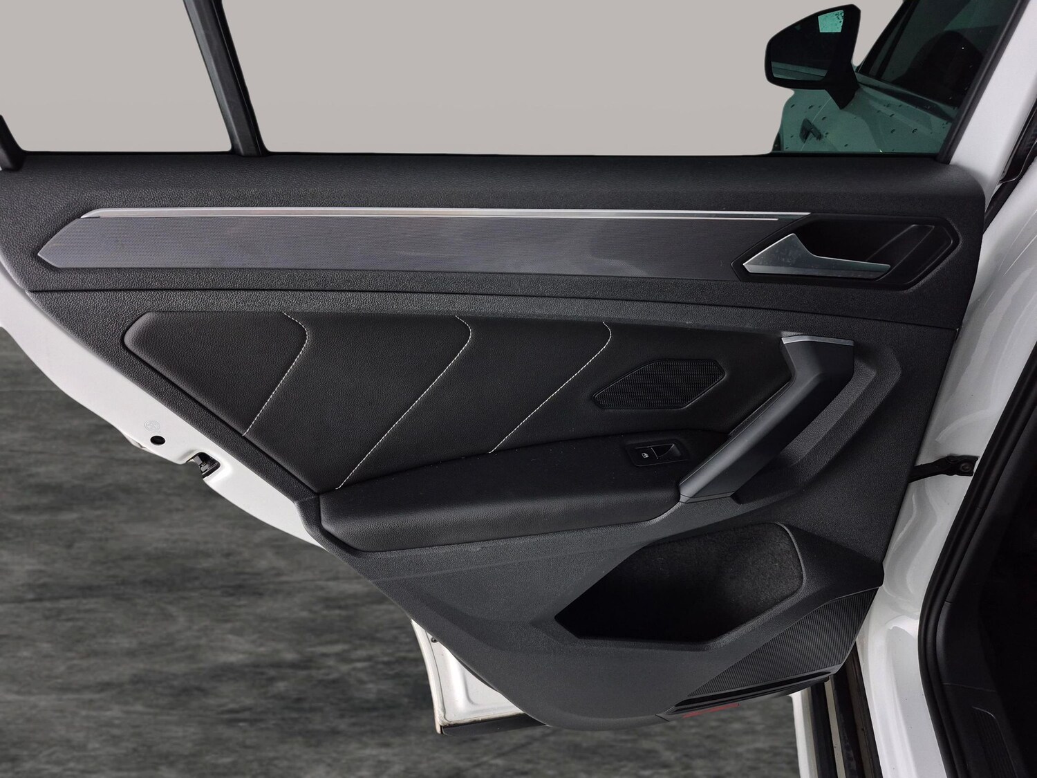 Used Volkswagen Tiguan for sale - 77829771: Photo 25