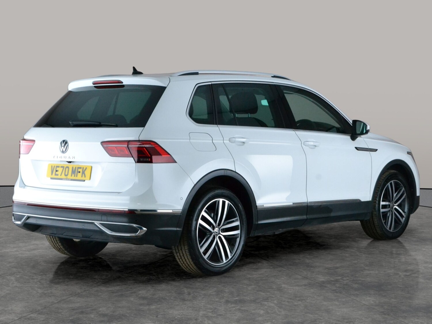 Used Volkswagen Tiguan for sale - 78139993: Photo 11