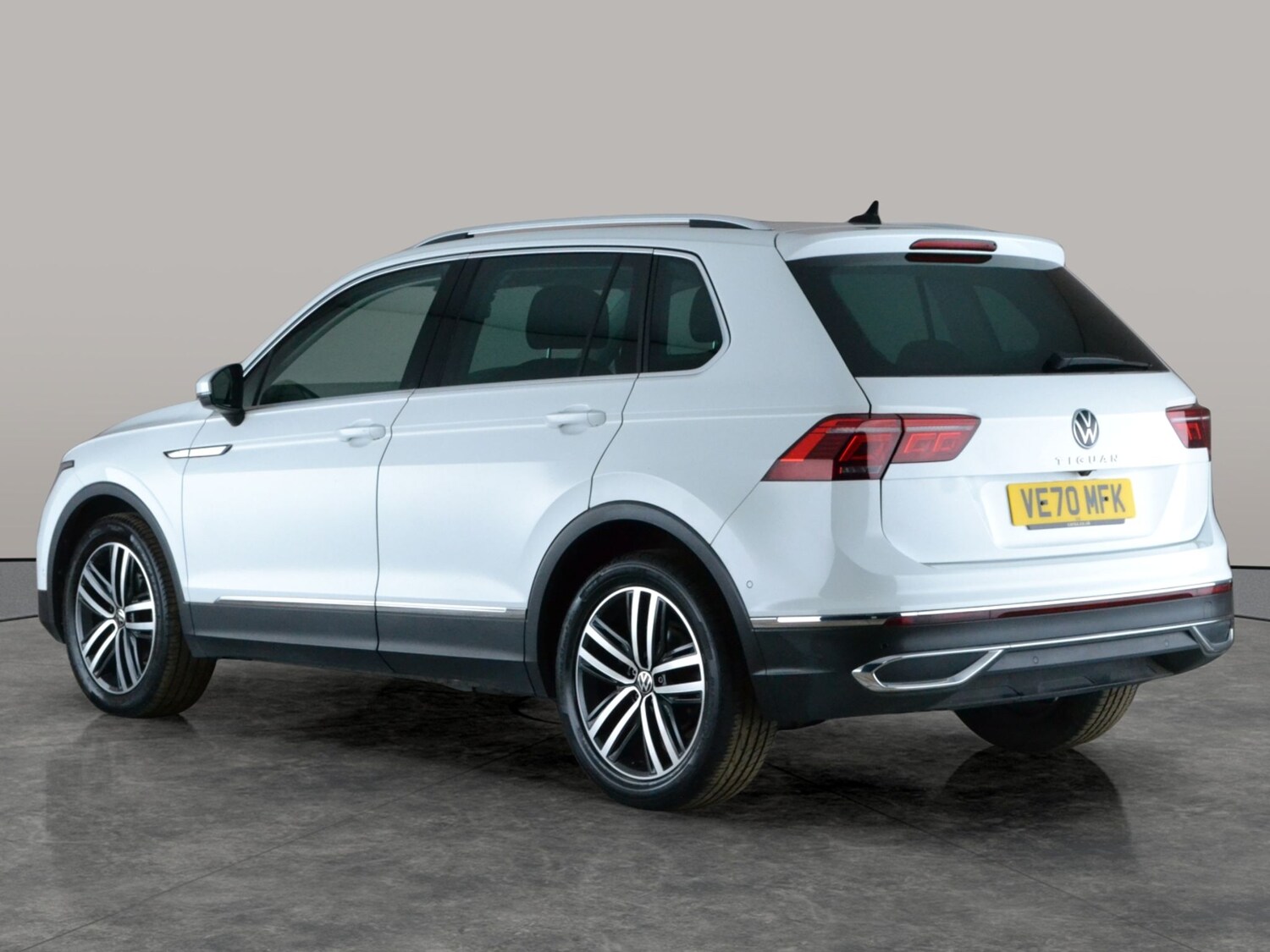 Used Volkswagen Tiguan for sale - 78139993: Photo 13