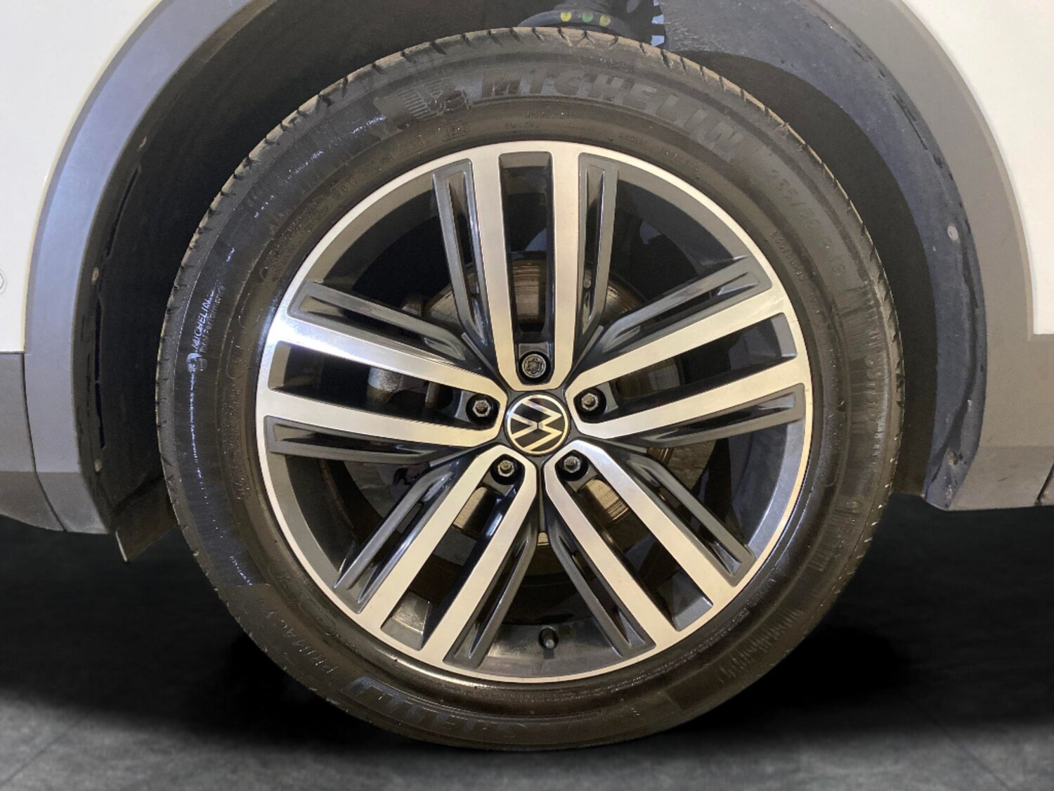 Used Volkswagen Tiguan for sale - 78139993: Photo 23