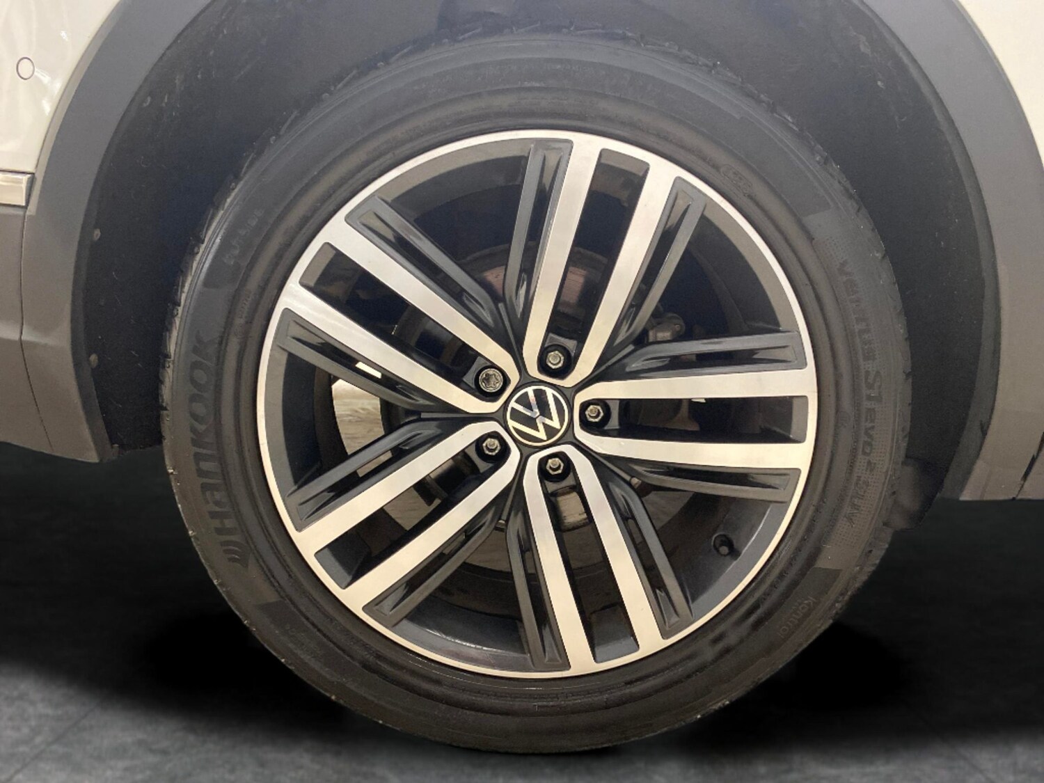 Used Volkswagen Tiguan for sale - 78139993: Photo 25