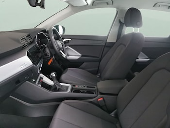 Used Audi Q3 2023 for sale - 78723042: Photo