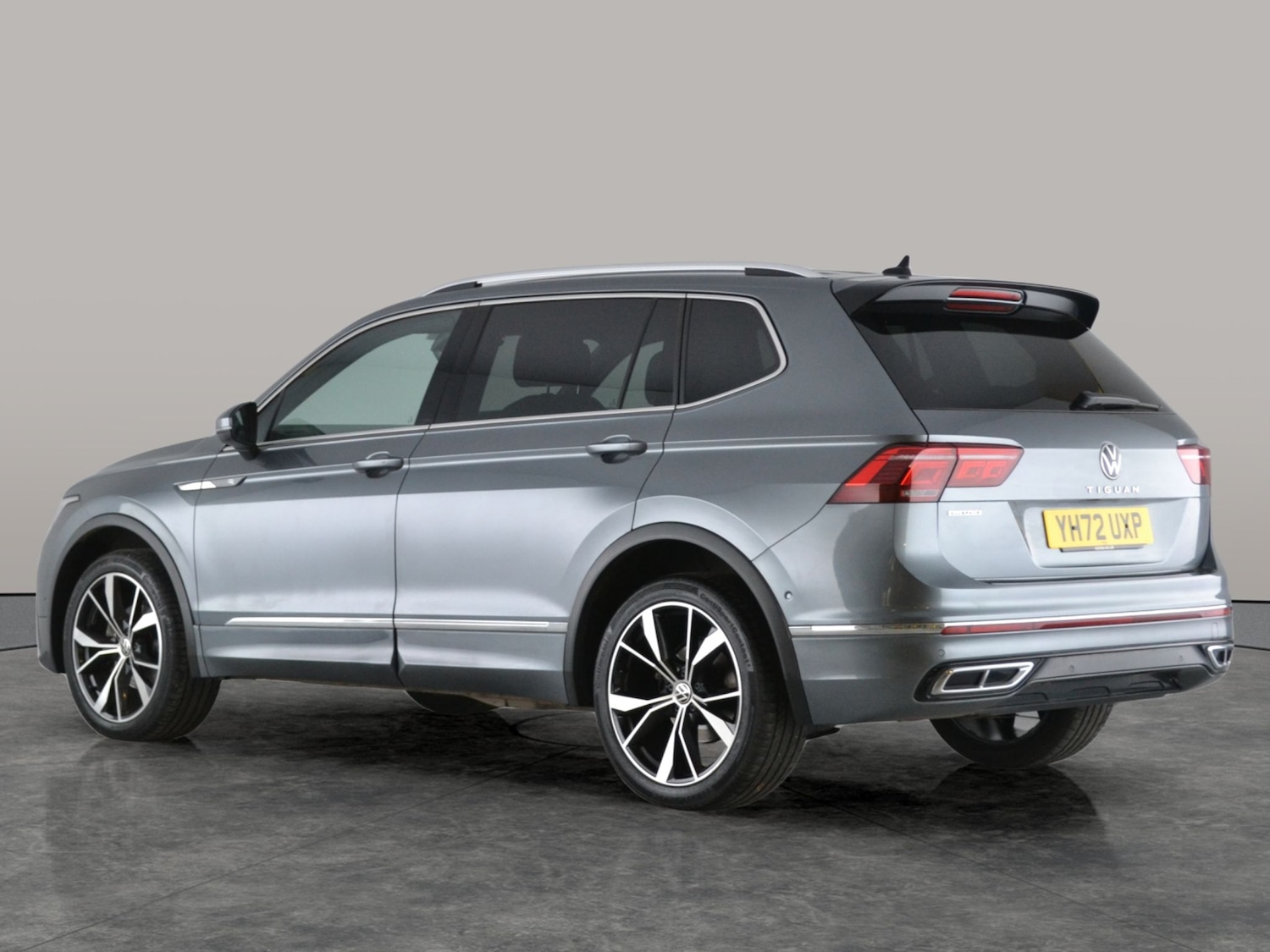 Used Volkswagen Tiguan Allspace 2022 for sale - 76694010: Photo 7