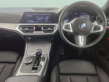 Used BMW 3 Series 2021 for sale - 76819019: Photo