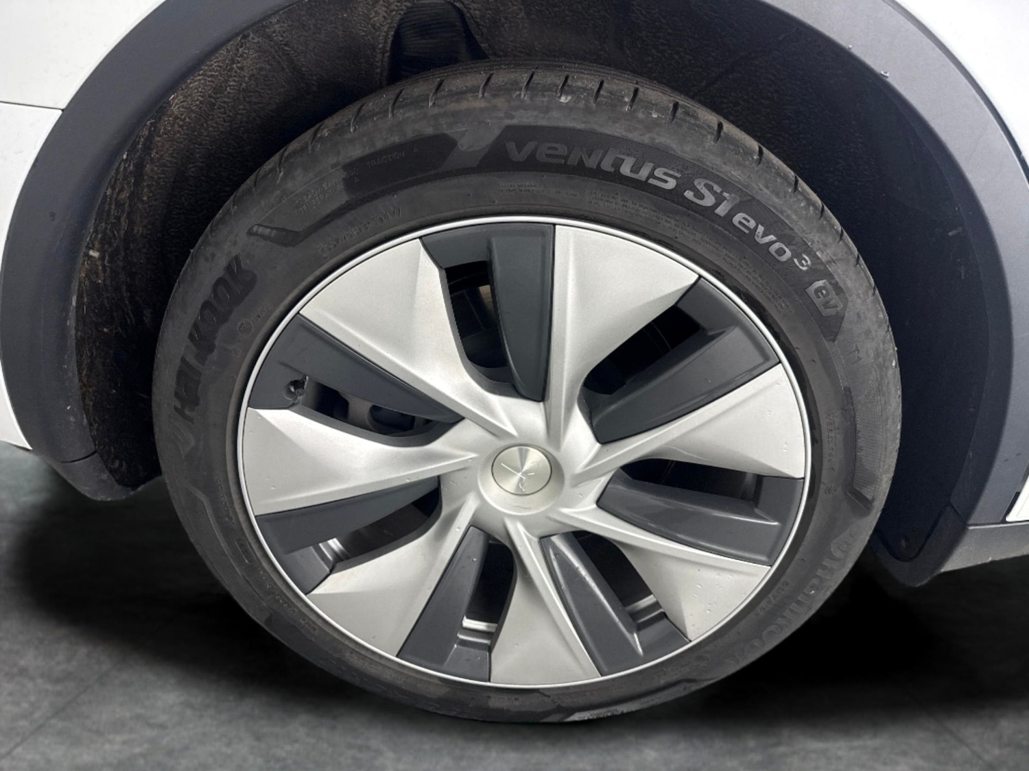 Used Tesla Model Y 2022 for sale - 77833721: Photo 28