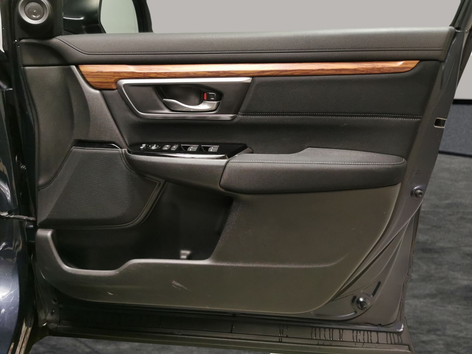 Used Honda CR-V 2019 for sale - 77186695: Photo 30