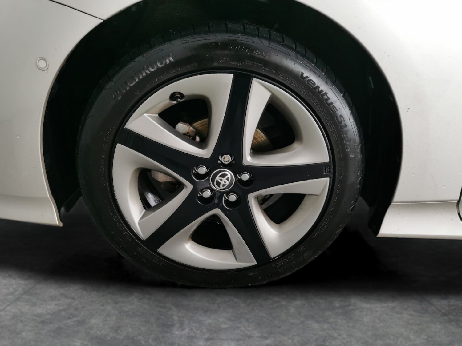 Used Toyota Prius 2021 for sale - 77337369: Photo 23