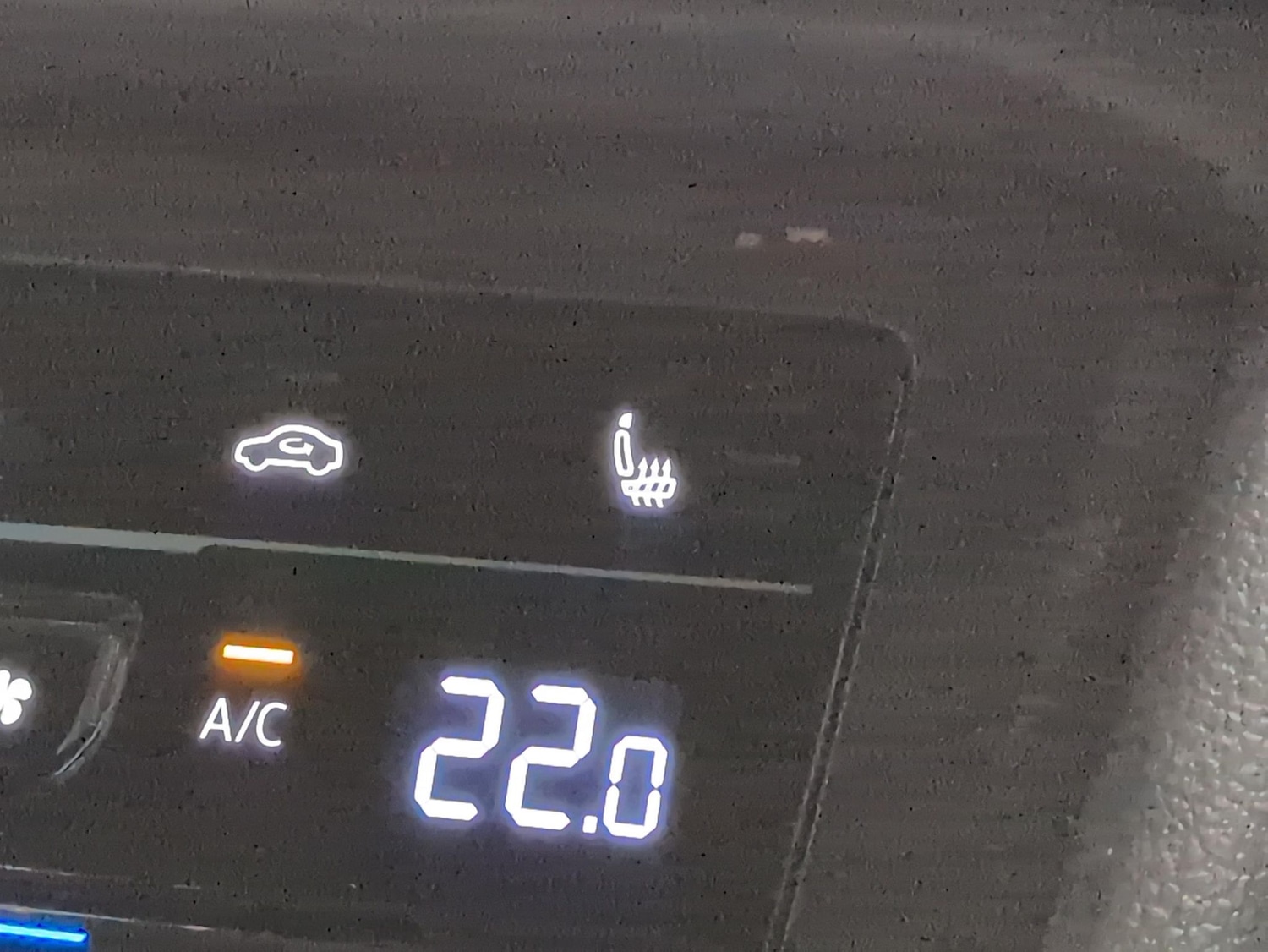 Used Volkswagen Tiguan 2023 for sale - 77020023: Photo 17