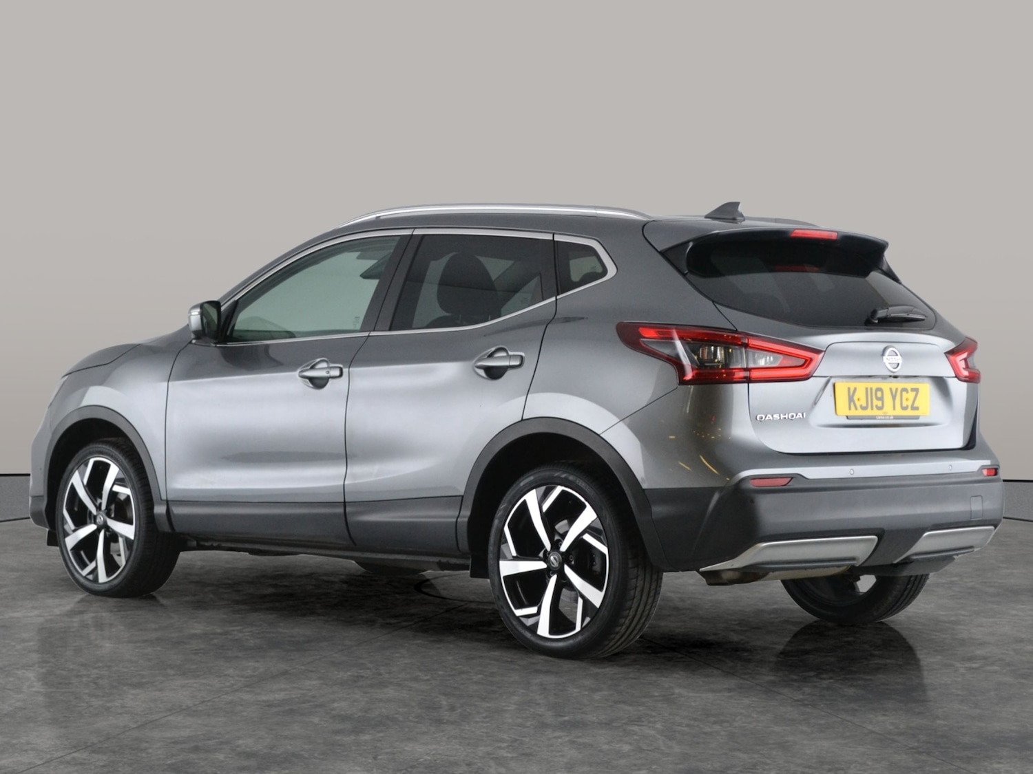 Used Nissan Qashqai 2019 for sale - 77701774: Photo 11