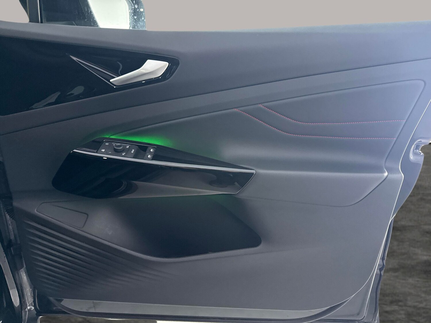 Used Volkswagen ID.4 2024 for sale - 77420783: Photo 27