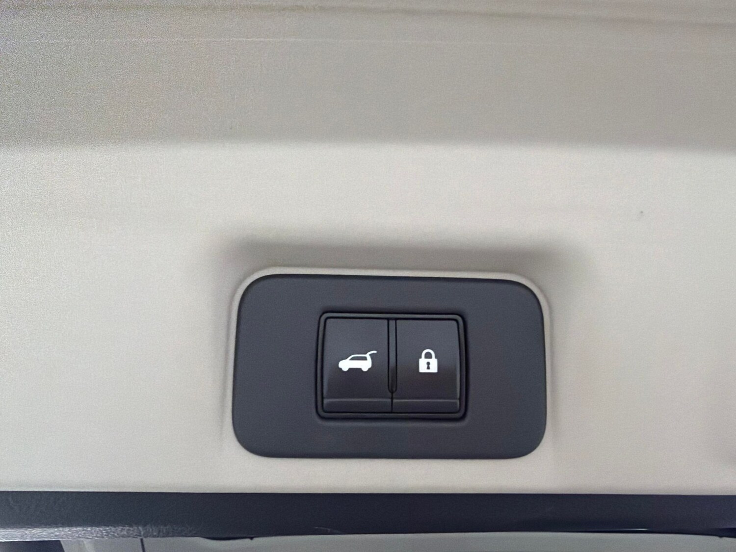 Used Nissan ARIYA 2023 for sale - 77443138: Photo 14