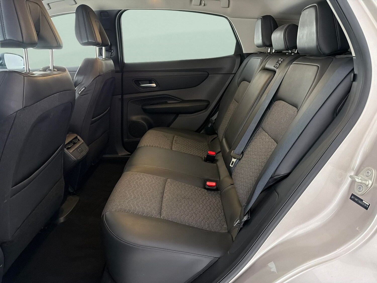 Used Nissan ARIYA 2023 for sale - 77443138: Photo 30