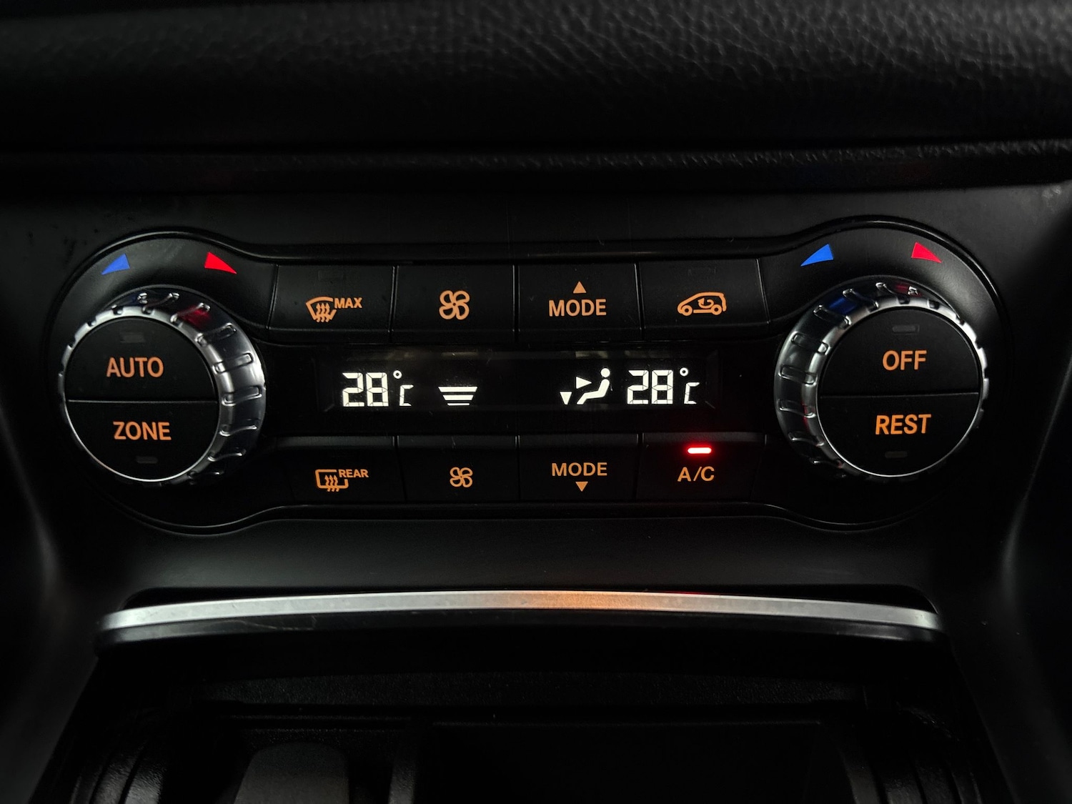 Used Mercedes-Benz GLA 2019 for sale - 76415604: Photo 29