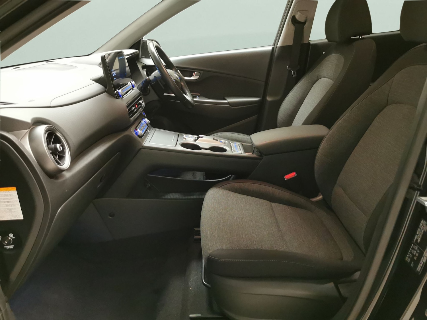 Used Hyundai KONA 2023 for sale - 77569981: Photo 4