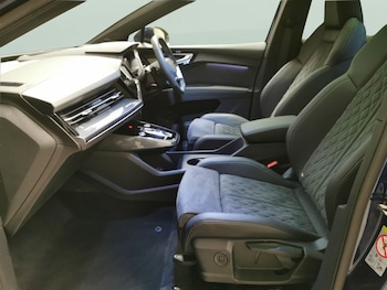 Used Audi Q4 e-tron 2024 for sale - 78144406: Photo