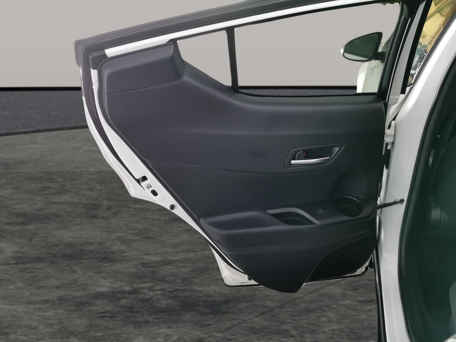 Used Toyota C-HR 2023 for sale - 77208071: Photo 26