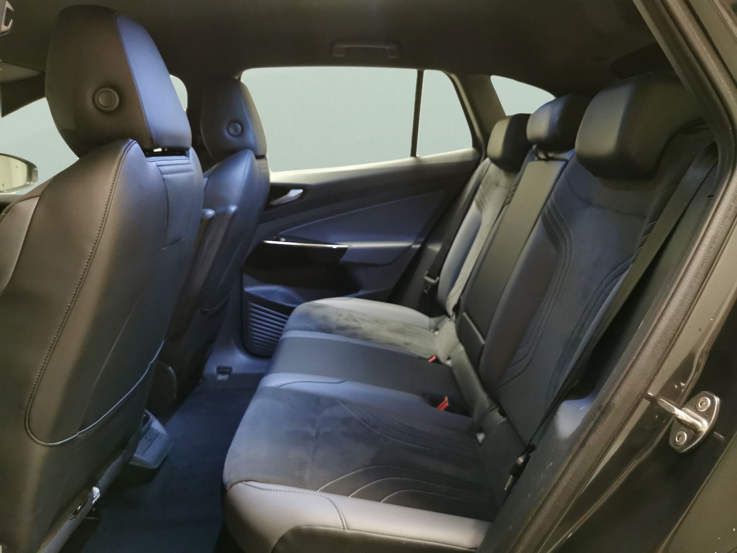 Used Volkswagen ID.4 2022 for sale - 77274189: Photo 27