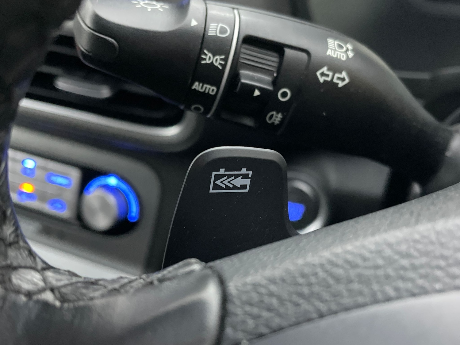 Used Hyundai KONA 2023 for sale - 77259425: Photo 24