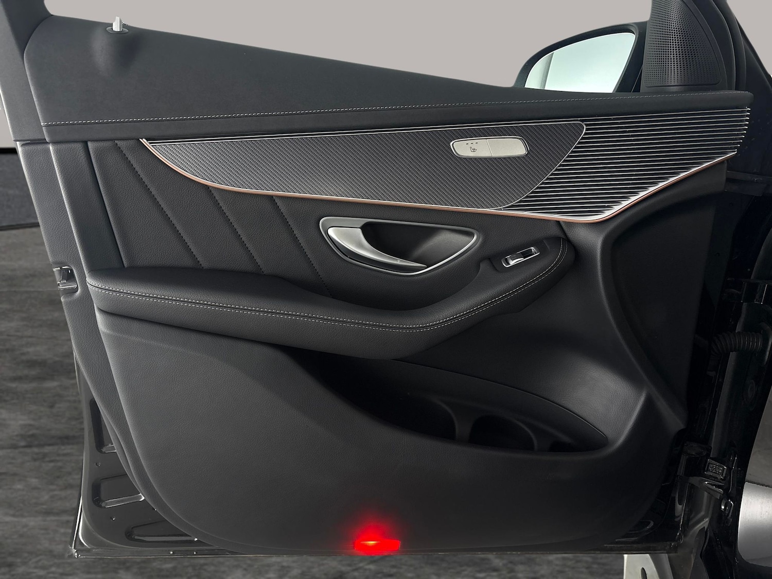 Used Mercedes-Benz EQC for sale - 77475340: Photo 33