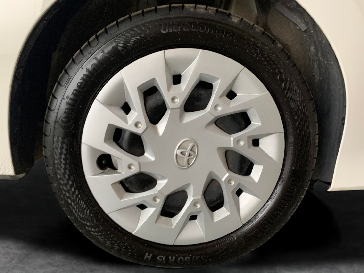 Used Toyota AYGO 2020 for sale - 76487726: Photo 21