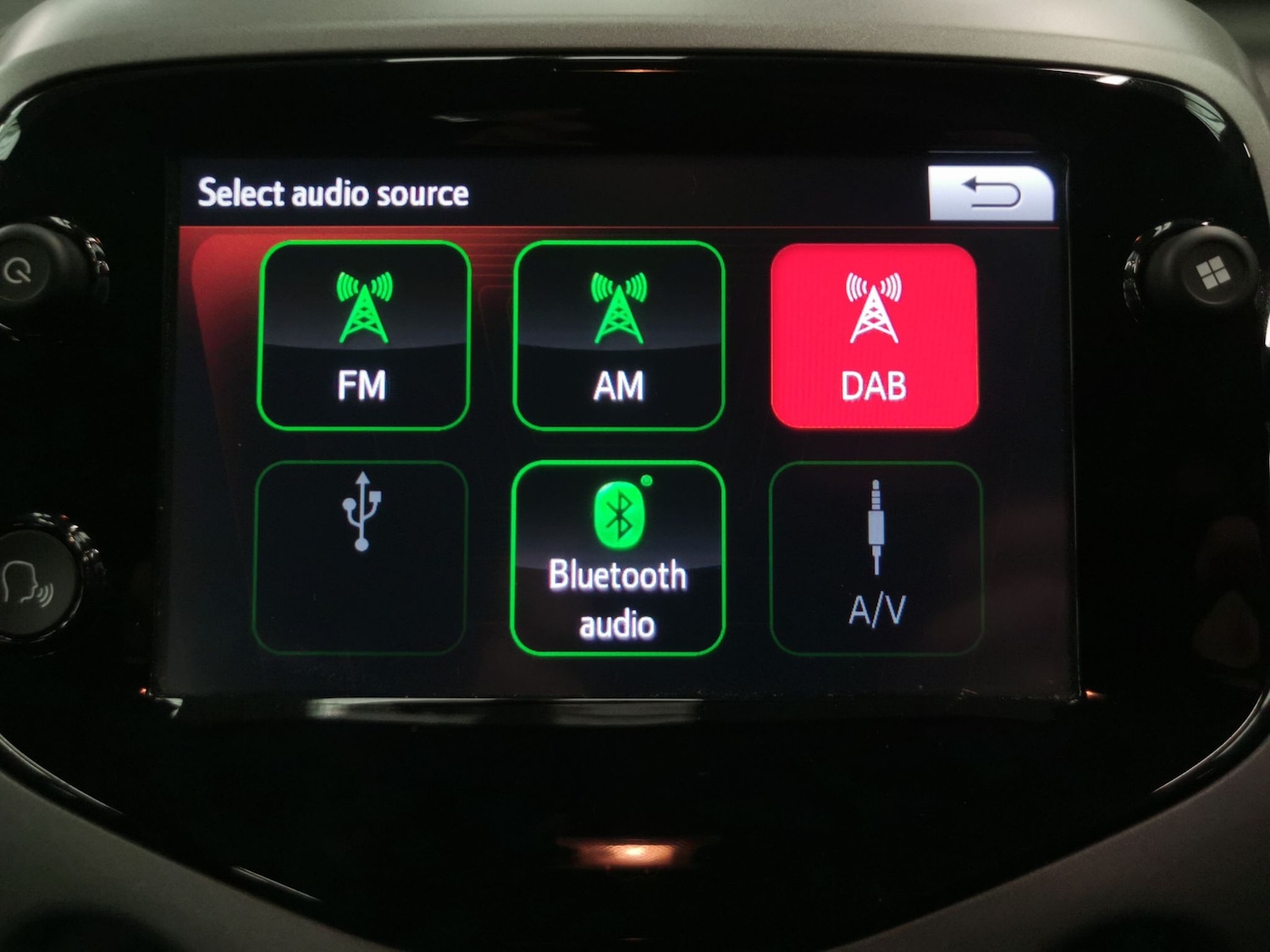 Used Toyota AYGO 2020 for sale - 76487726: Photo 6