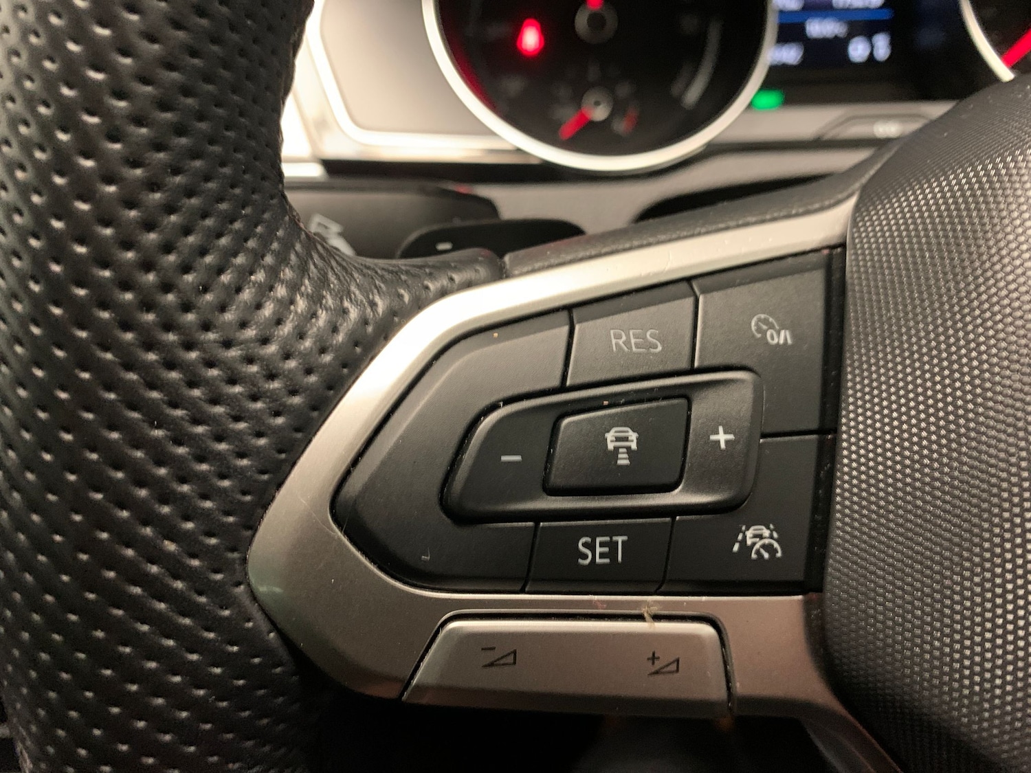 Used Volkswagen Passat 2023 for sale - 77476818: Photo 18