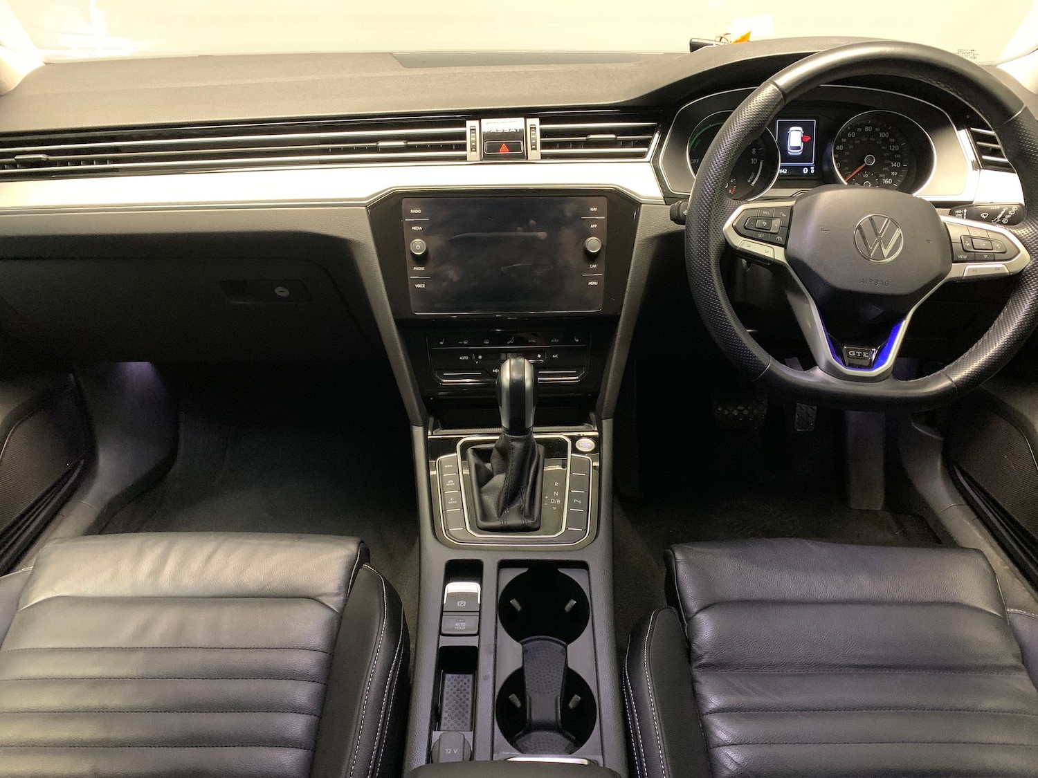 Used Volkswagen Passat 2023 for sale - 77476818: Photo 8