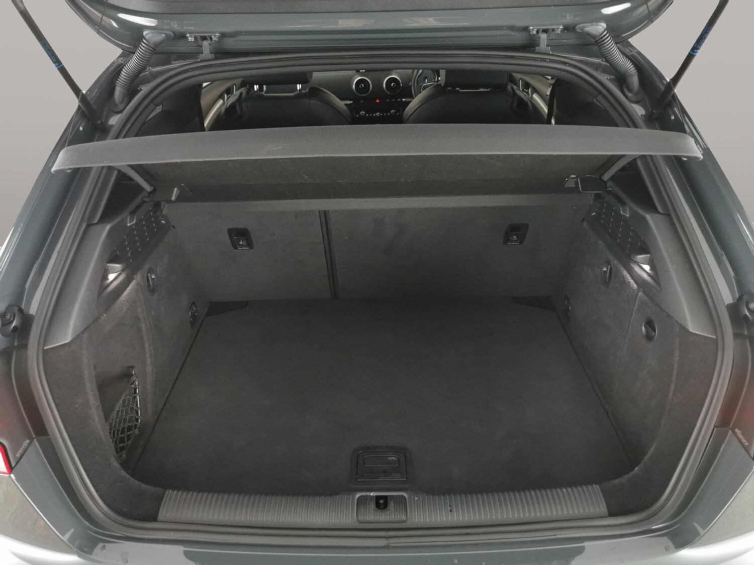 Used Audi A3 2017 for sale - 77648496: Photo 30