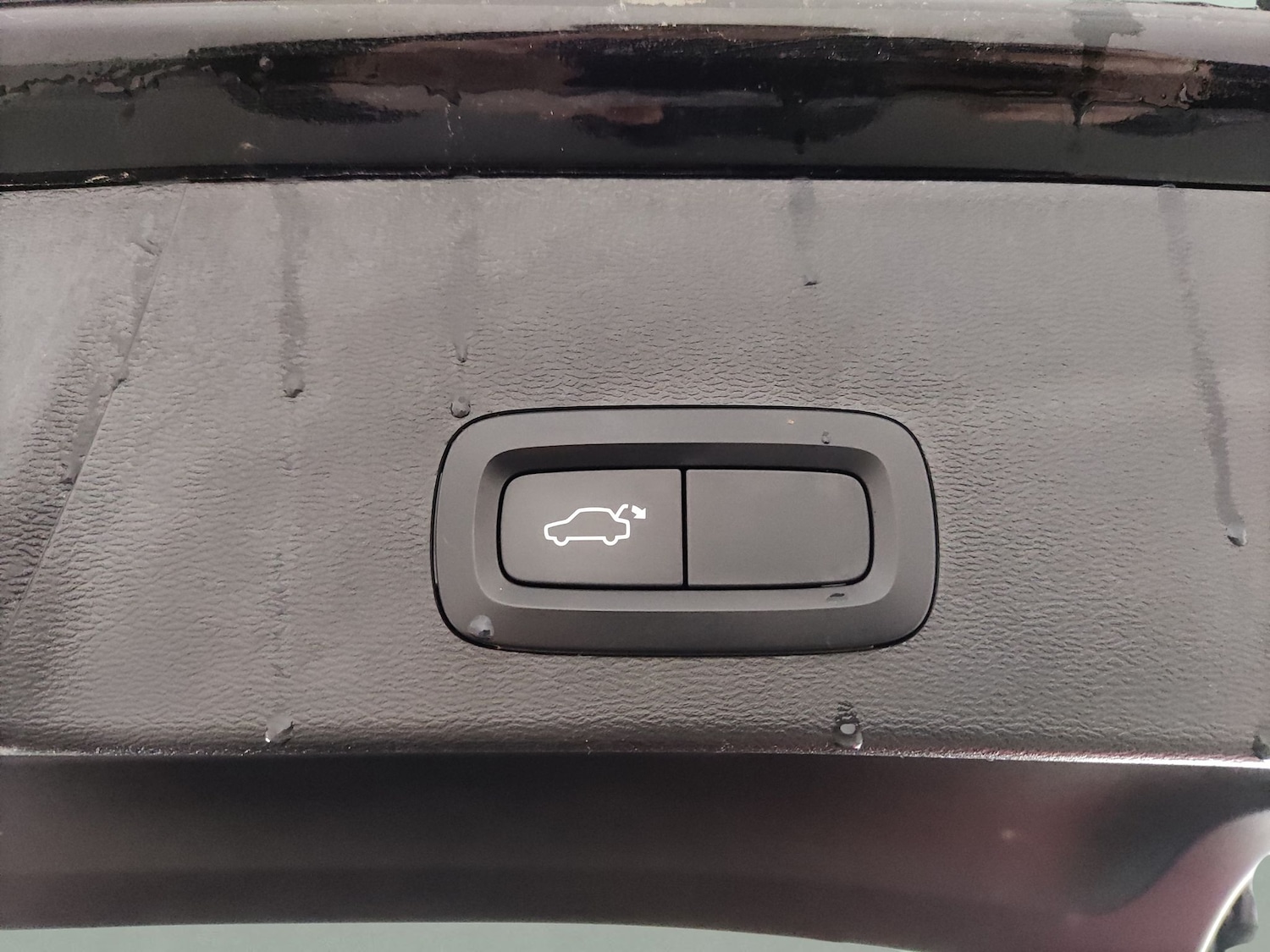 Used Volvo XC40 2023 for sale - 78079290: Photo 14