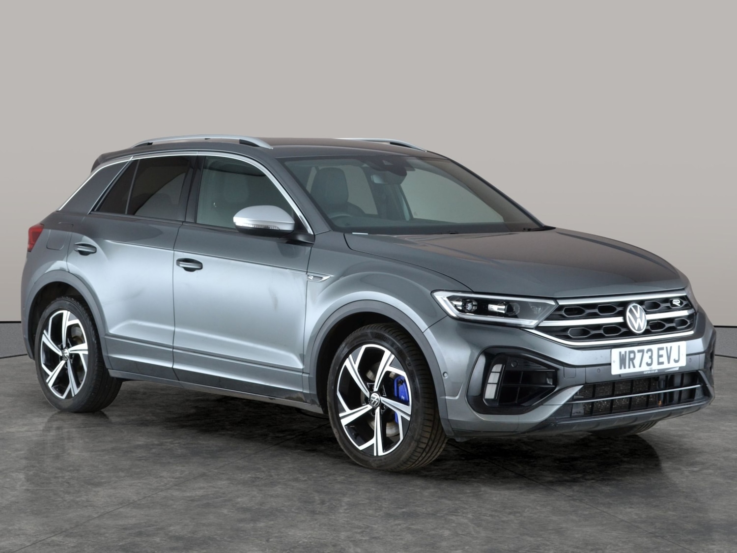 Used Volkswagen T-Roc 2023 for sale - 77084653: Photo 8